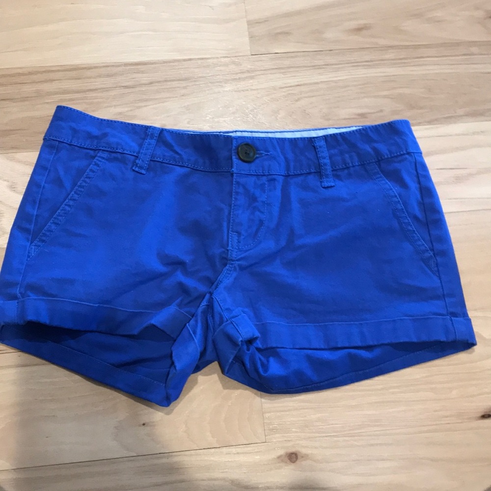 blue shorts